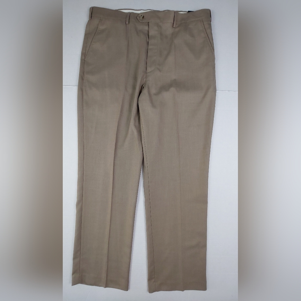 Alexander Julian Pants Mens 40x32 Tan Khaki Flat Front Style B217401 NWT $60.00